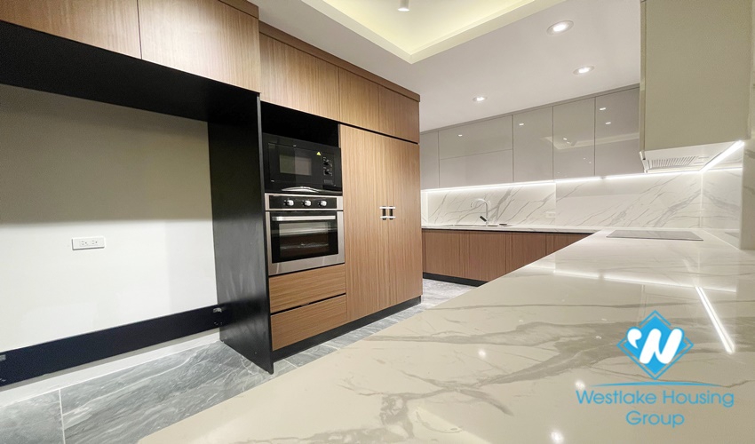 An affordable 4 bedroom apartment for rent in Ciputra